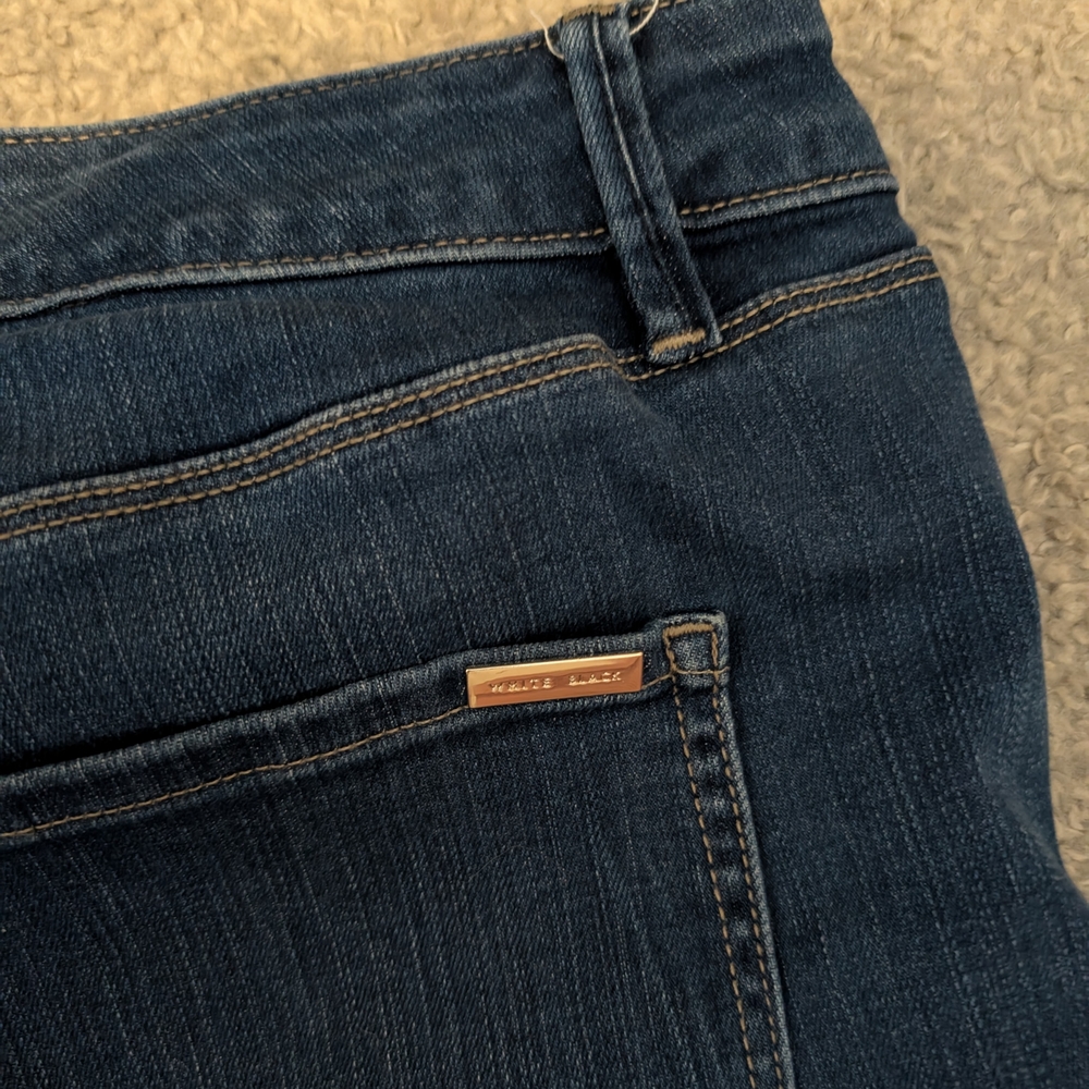 White House Black Market Dark Blue Jean Shorts - Picture 5 of 5